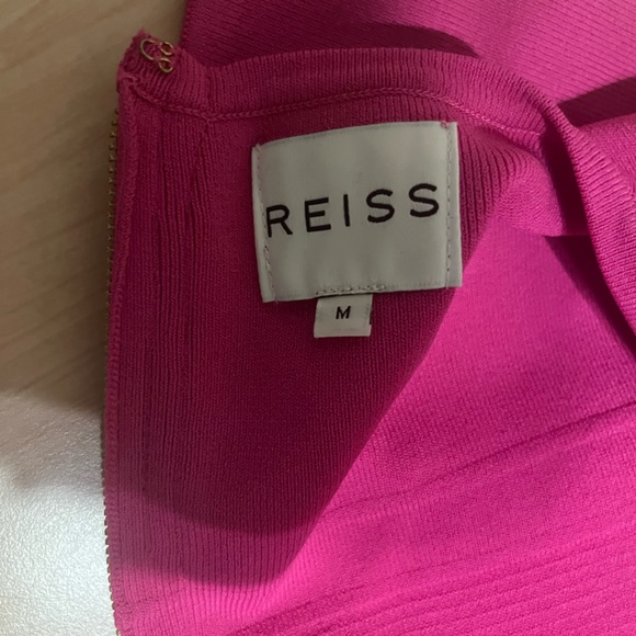 Reiss Dawson Bodycon Lace Inserts Dress - Picture 6 of 7